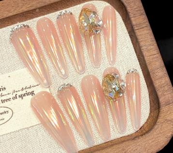 Aura Perlada | Uñas Press On Hechas a Mano