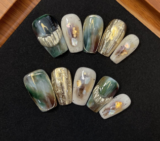 Jade Ámbar | Uñas Press On Hechas a Mano