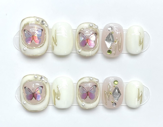 Mariposa de Nácar | Uñas Press On Hechas a Mano