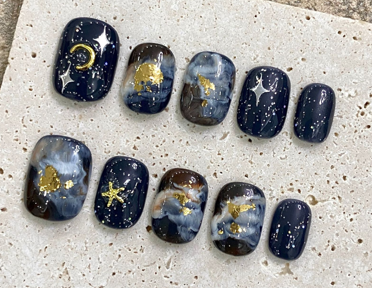 Cosmos Azul | Uñas Press On Hechas a Mano