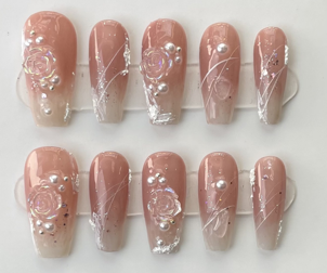 Velo de Rosa | Uñas Press On Hechas a Mano