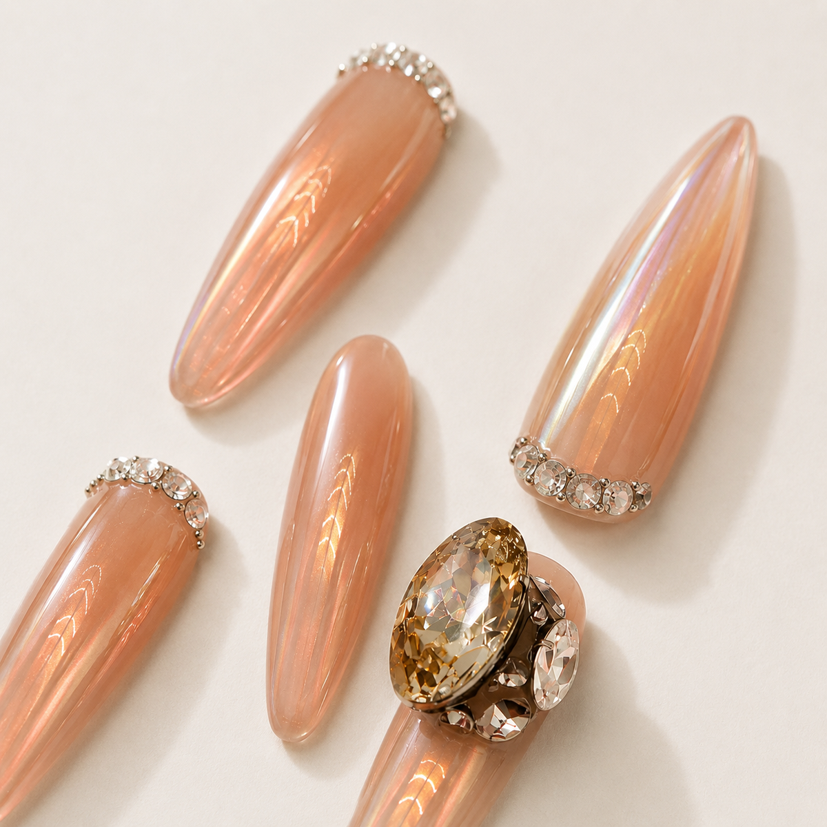 Aura Perlada | Uñas Press On Hechas a Mano