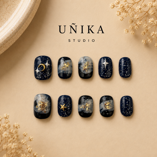 Cosmos Azul | Uñas Press On Hechas a Mano